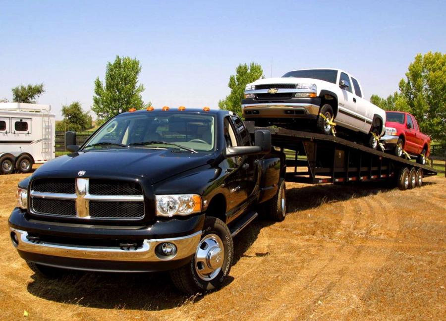  Dodge Ram 3500 2004 года  (фото 2 из 4)